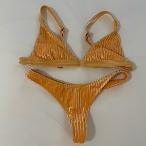 Dippin’ daisy’s bikini